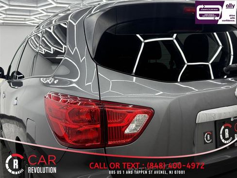 Used 2020 Nissan Pathfinder S AWD/4WD image 48