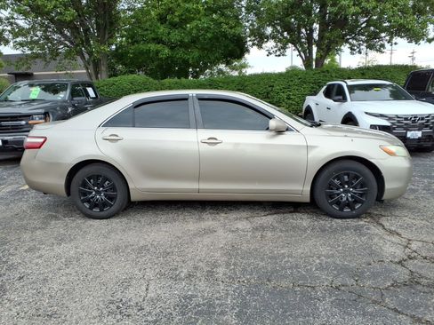 Used 2007 Toyota Camry LE FWD image 26