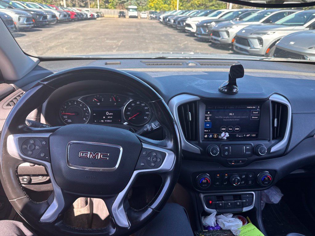 Used 2023 GMC Terrain SLT w/ LPO, Floor Liner Package AWD/4WD image 7