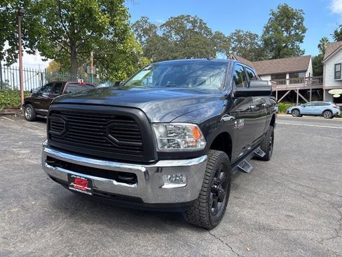 Used 2015 RAM 2500 Big Horn image 3