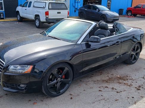 Used 2011 Audi A5 2.0T Premium Plus w/ Premium Plus Pkg image 2