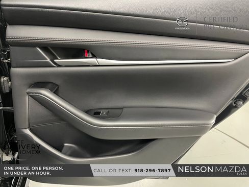 Certified 2025 MAZDA MAZDA3 s Sport image 38