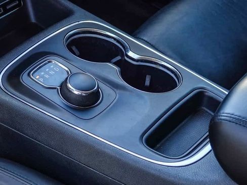 Used 2017 Dodge Durango GT w/ Nav & Power Liftgate Group image 18