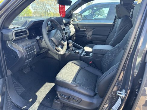 New 2026 Toyota Tacoma Limited AWD/4WD image 10