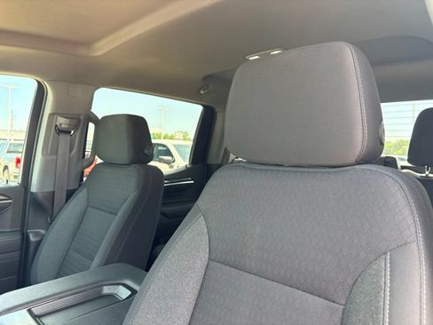 Used 2023 Chevrolet Silverado 1500 LT AWD/4WD image 14