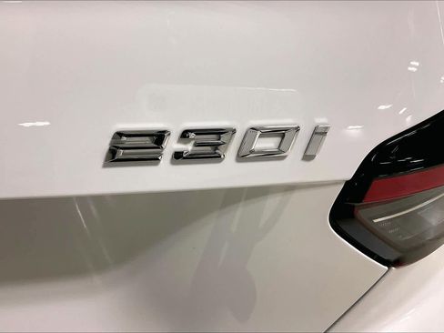 Used 2024 BMW 230i Coupe w/ Convenience Package image 9