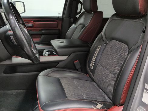 Used 2019 RAM 1500 Rebel image 17