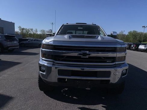 Used 2018 Chevrolet Silverado 2500 LTZ w/ Duramax Plus Package image 4
