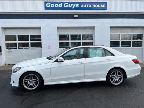 Used 2014 Mercedes-Benz E 350 4MATIC image 1