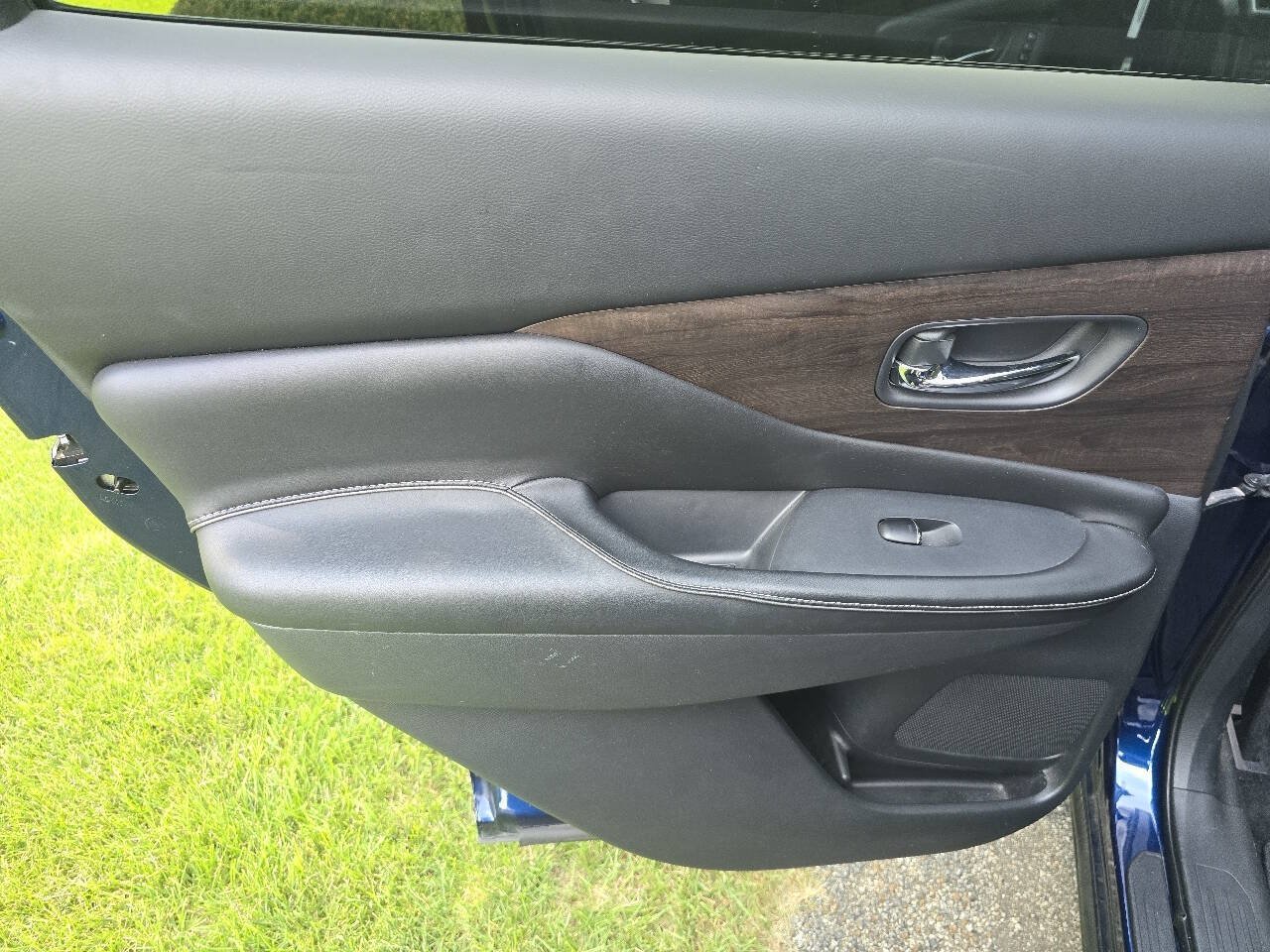 Used 2019 Nissan Murano Platinum AWD/4WD image 26