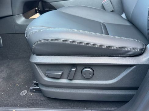 Certified 2026 INFINITI QX80 Pure w/ Cargo Package image 16