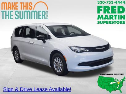 New 2027 Chrysler Pacifica LX