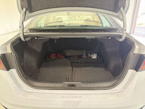 Certified 2024 Nissan Altima 2.0 SR image 15