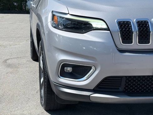 Used 2020 Jeep Cherokee Limited AWD/4WD image 6