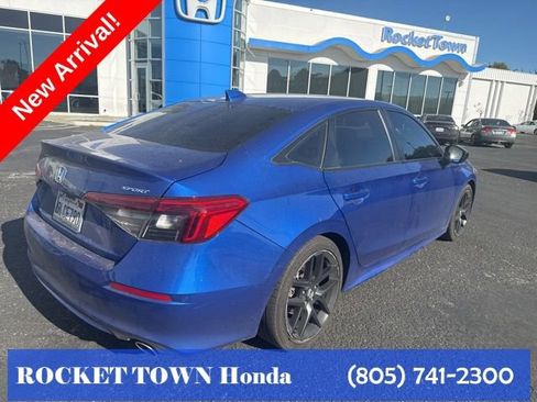 Used 2024 Honda Civic Sport image 6
