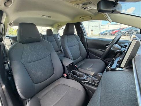 Used 2021 Toyota Corolla LE FWD image 10