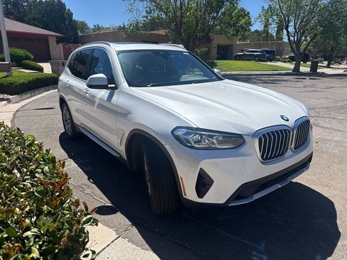 Used 2022 BMW X3 xDrive30i w/ Premium Package 2 (ZPA) AWD/4WD image 3