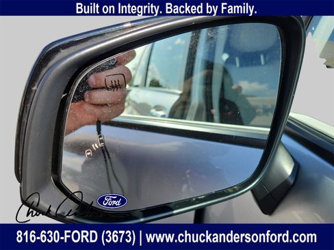 Used 2023 Toyota Sienna XSE image 12