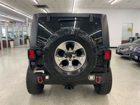 Used 2015 Jeep Wrangler Unlimited Sport AWD/4WD image 9