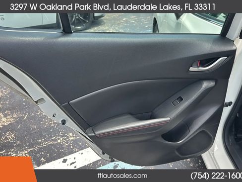 Used 2016 MAZDA MAZDA3 i Grand Touring FWD image 24