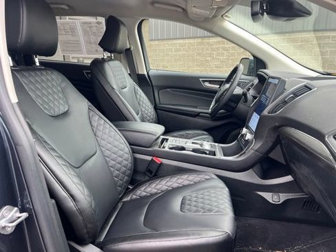 Used 2023 Ford Edge Titanium w/ Equipment Group 301A AWD/4WD image 11