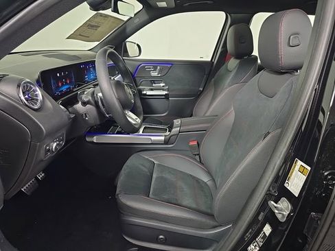 New 2026 Mercedes-Benz GLB 35 AMG 4MATIC image 5