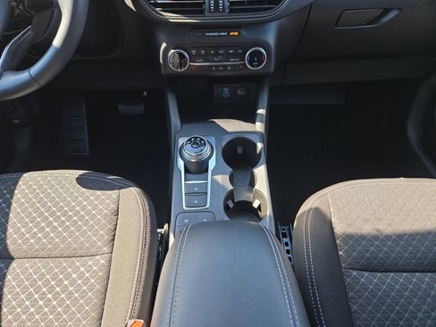 Used 2023 Ford Escape Active image 21