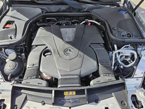 Used 2019 Mercedes-Benz E 450 4MATIC Cabriolet image 48