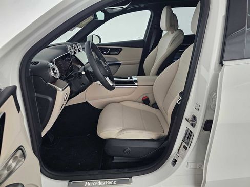 New 2026 Mercedes-Benz GLC 300 4MATIC image 21