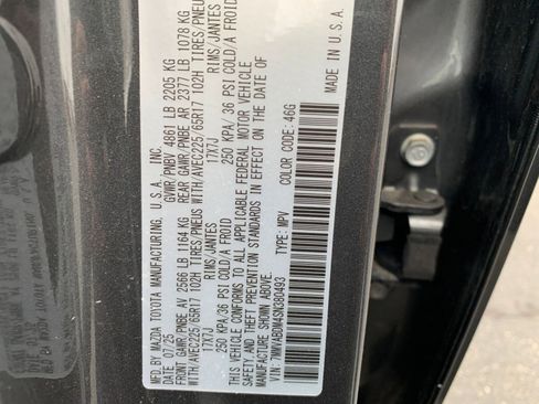 Used 2025 MAZDA CX-50 AWD 2.5 S w/ Premium Package image 31