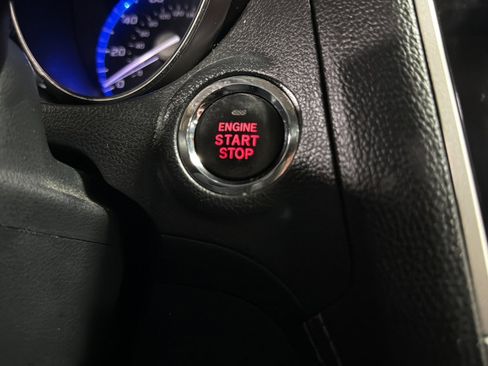 Used 2019 Subaru Outback 2.5i Limited image 25