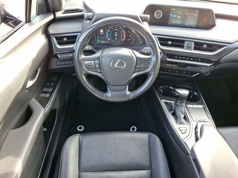 Used 2021 Lexus UX 250h w/ Premium Package image 12