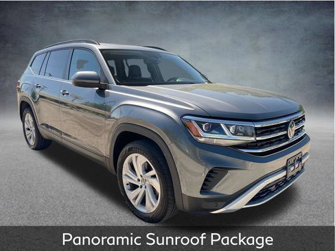 Used 2023 Volkswagen Atlas SE w/ Panoramic Sunroof Package AWD/4WD image 2