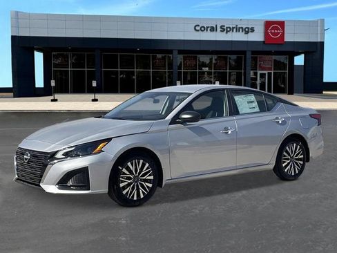 New 2026 Nissan Altima 2.5 SV FWD image 1