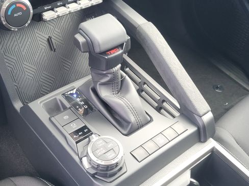 New 2026 Toyota Tacoma TRD Off-Road AWD/4WD image 16