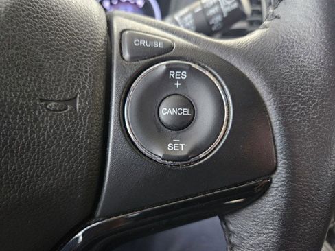 Used 2023 Honda HR-V LX image 25