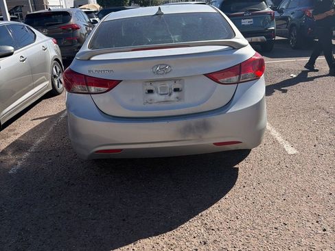 Used 2012 Hyundai Elantra GLS w/ Preferred Pkg 3 image 16