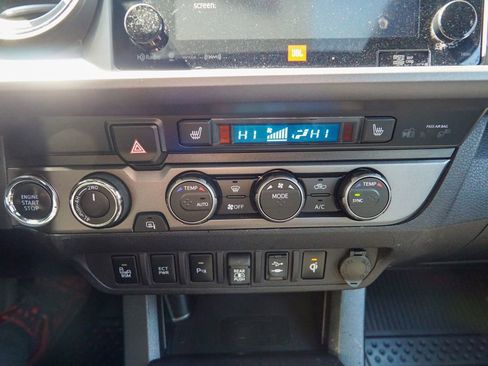 Used 2019 Toyota Tacoma TRD Pro w/ Desert Air Intake Package AWD/4WD image 27