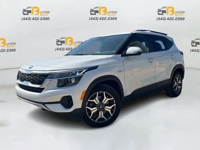 Used 2021 Kia Seltos EX