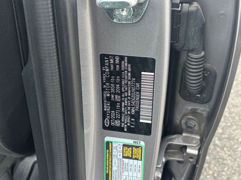 Used 2025 Hyundai Elantra SEL image 24