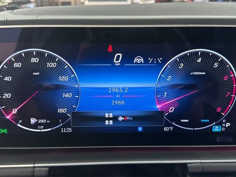 Used 2025 Mercedes-Benz GLS 450 4MATIC image 29