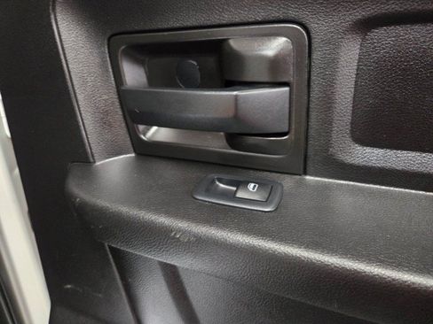 Used 2020 RAM 3500 Tradesman w/ Chrome Appearance Group AWD/4WD image 40