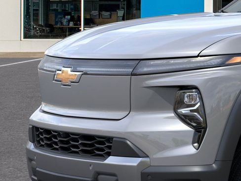 New 2026 Chevrolet Silverado EV LT image 15