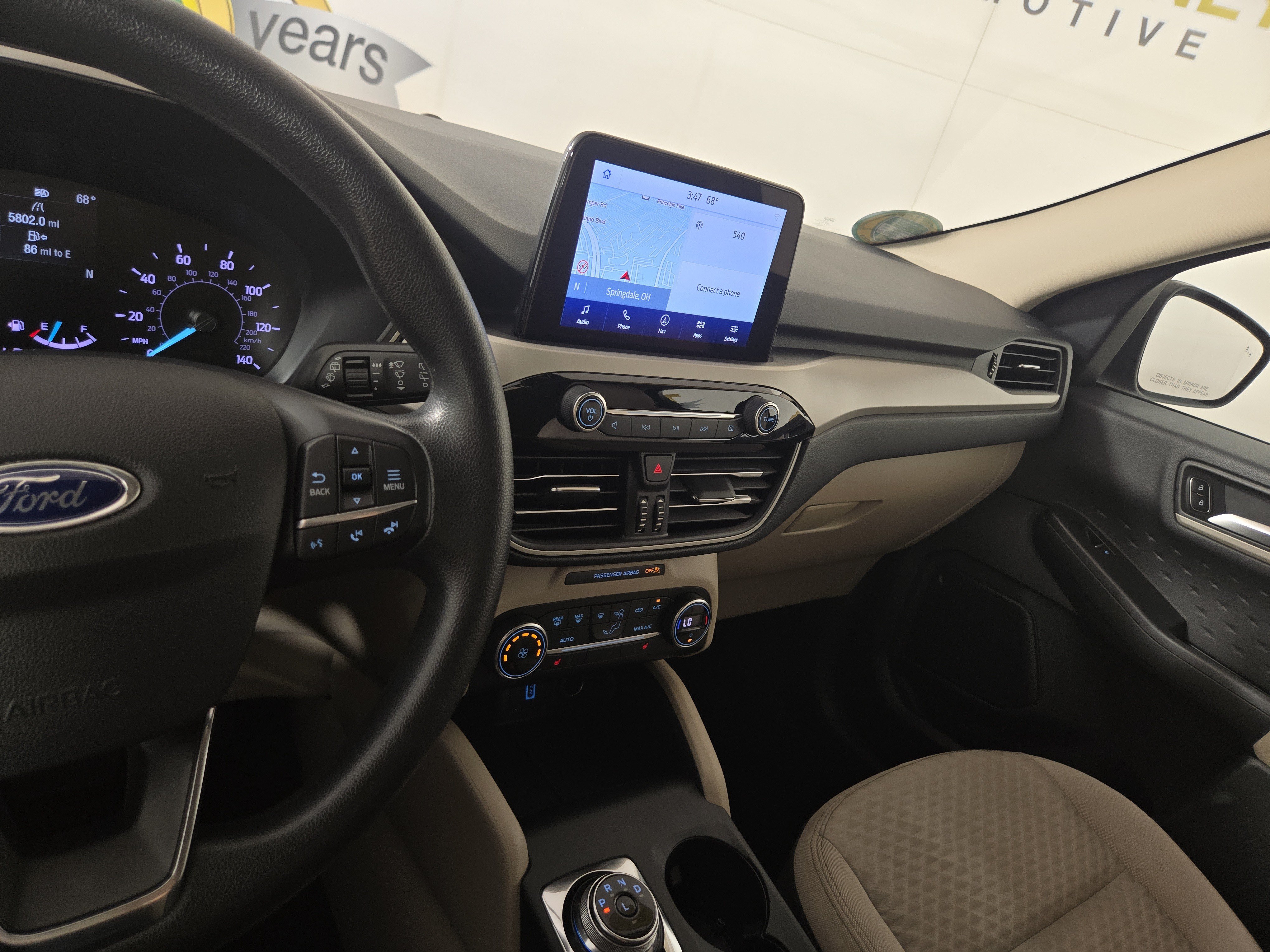 Used 2020 Ford Escape SE FWD image 24