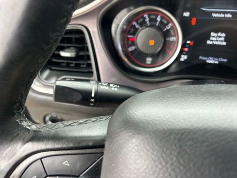 Used 2019 Dodge Challenger SXT image 14