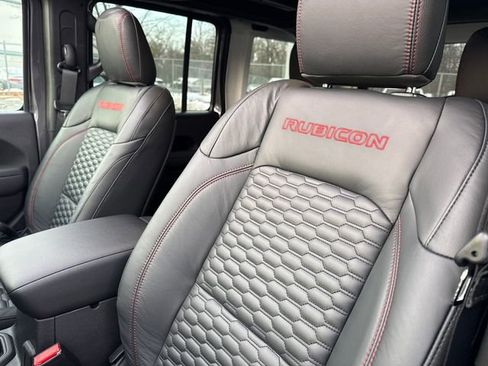 New 2026 Jeep Wrangler Unlimited Rubicon w/ Safety Group image 24