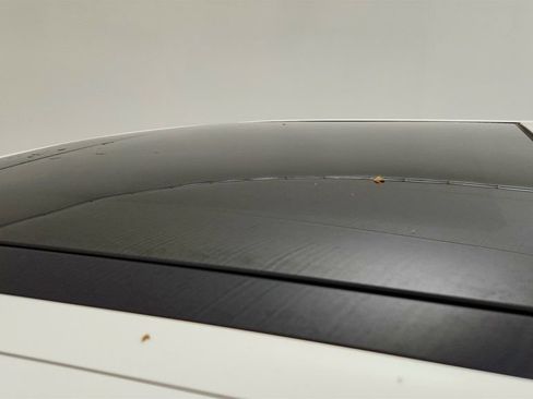 Used 2018 Land Rover Discovery HSE AWD/4WD image 10
