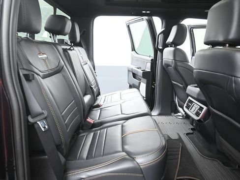 Used 2024 Ford F250 Platinum AWD/4WD image 12