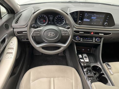 Used 2022 Hyundai Sonata SEL FWD image 12