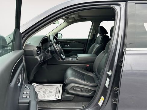 Used 2023 Honda Pilot Elite image 9